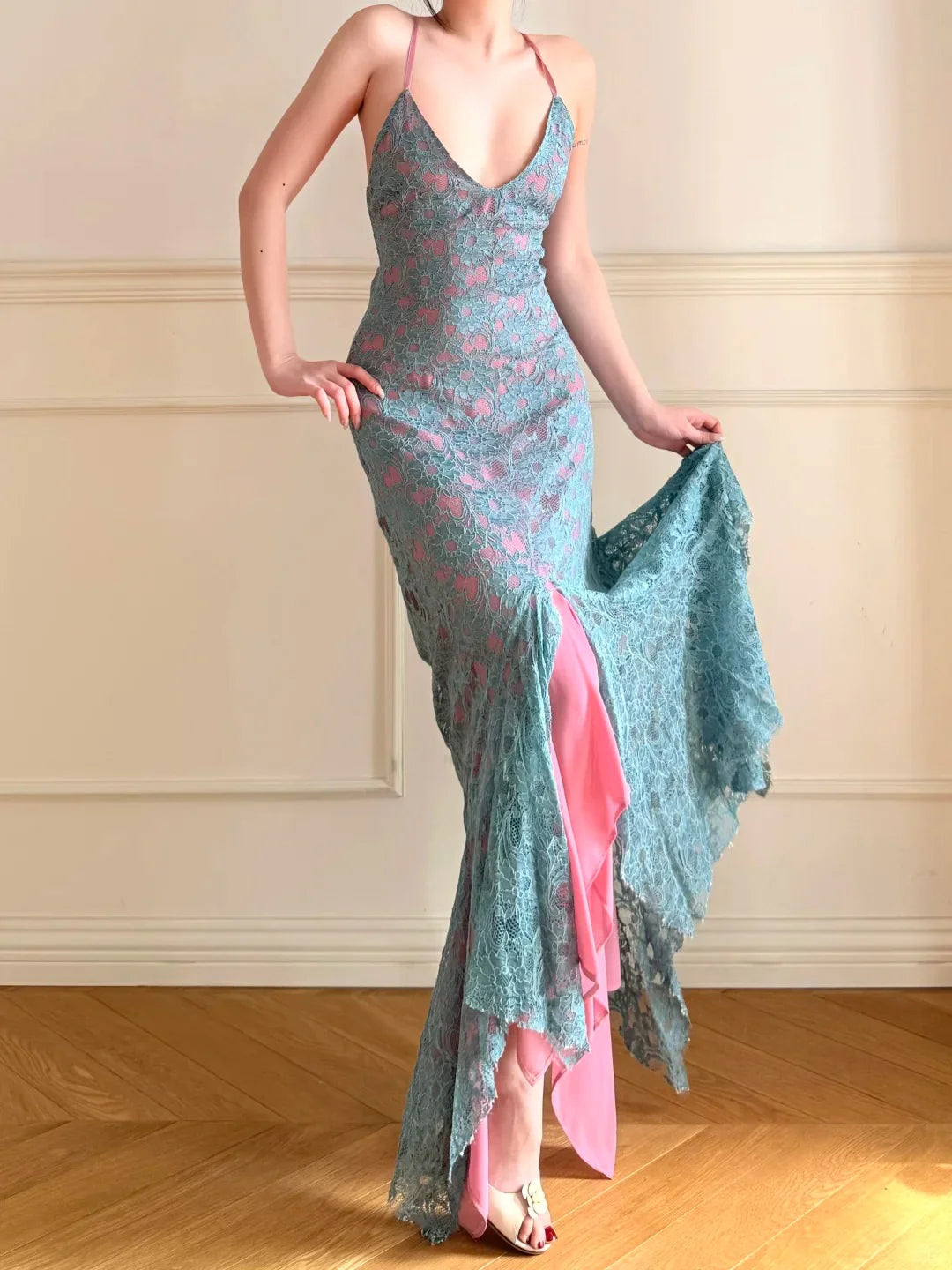 Elegant Light Blue Lace Prom Dress With Pink Lining Spaghetti Straps Crisscross Back And Asymmetrical Mermaid Skirt For Formal Evening Party