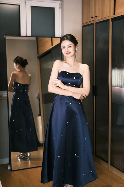 Elegant Navy Blue Strapless Prom Dress With Sweetheart Neckline And Crystal Star Appliques For Formal Evening Party