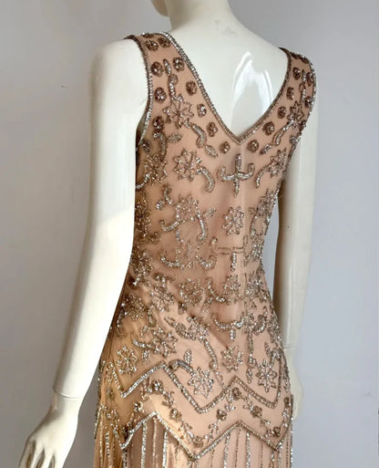 Elegant Nude V-Neck Prom Dress With 1920s Beaded Flapper Design Art Deco Beadwork And Fringe Skirt For Formal Evening Party
