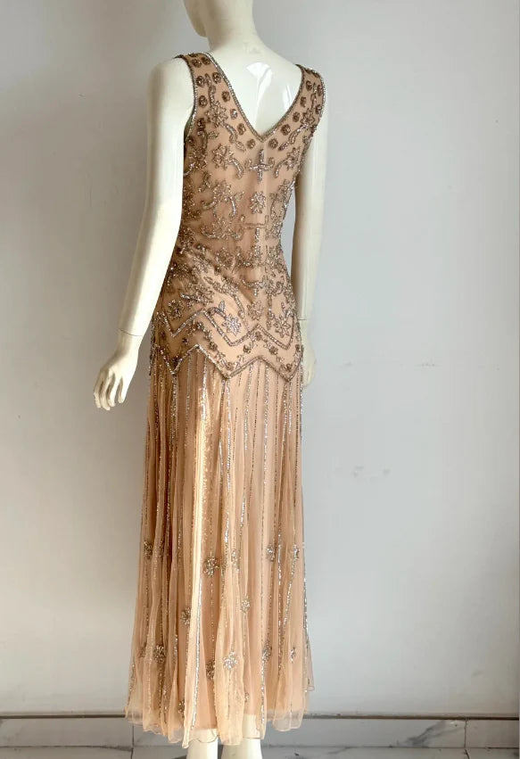 Elegant Nude V-Neck Prom Dress With 1920s Beaded Flapper Design Art Deco Beadwork And Fringe Skirt For Formal Evening Party