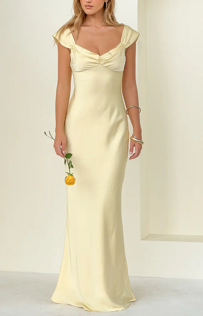 Elegant Off The Shoulder Sweetheart Neck Ruched Bust Satin Mermaid Maxi Prom Dress