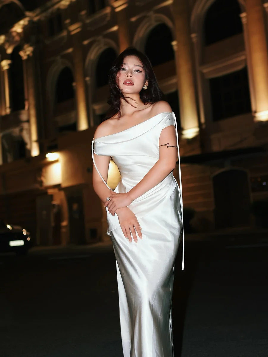 Elegant Off The Shoulder Tie Detail Satin Bodycon Maxi Prom Dress For Formal Evening Wedding Guest