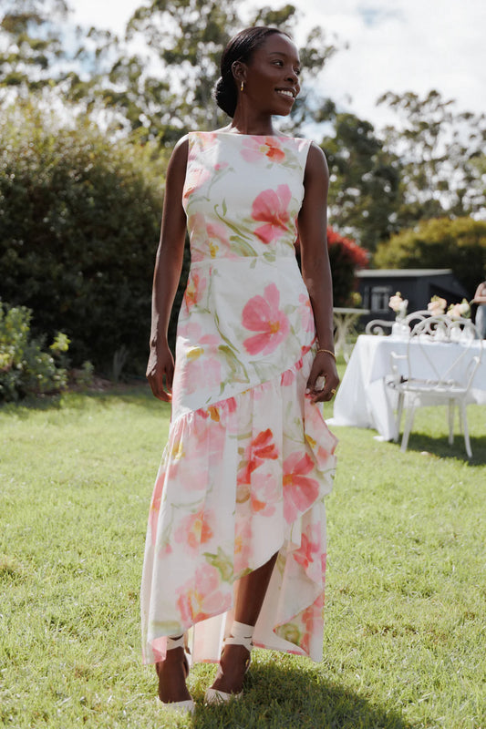 Elegant Sleeveless Boat Neck Floral Print Smocked Back Asymmetrical Ruffle Hem Maxi Prom Dress For Formal Evening Wedding Guest Bridesmaid Cocktail Party