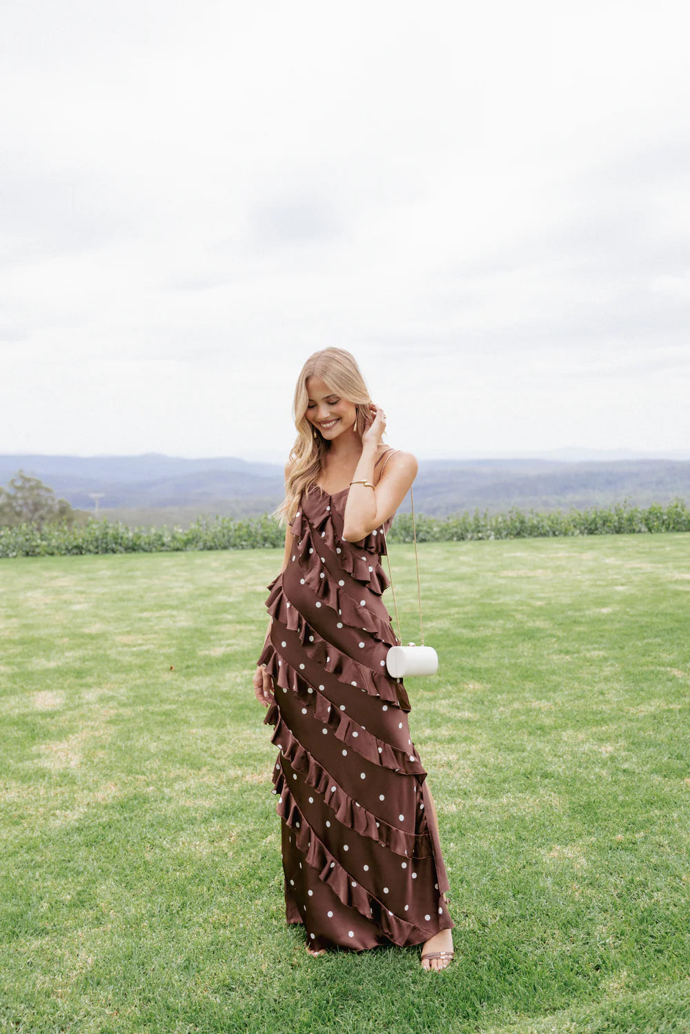 Elegant Spaghetti Strap Polka Dot Ruffle Detail Satin Maxi Prom Dress With Slit For Formal Evening Wedding Guest Bridesmaid Cocktail Party