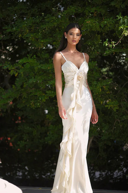 Elegant Spaghetti Strap Satin Mermaid Prom Dress With Floral Ruffle Detail For Wedding Guest Bridal Shower Formal Evening