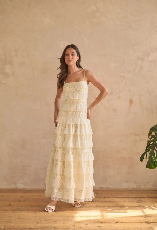 Elegant Spaghetti Strap Square Neck Eyelet Embroidery Tiered Ruffle Maxi Prom Dress For Formal Evening Wedding Guest