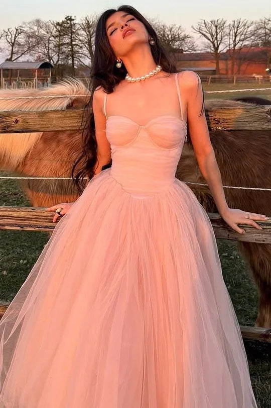 Elegant Spaghetti Strap Sweetheart Neck Open Back Tulle A Line Ball Gown Maxi Evening Dress For Formal Evening Prom Wedding Guest Bridesmaid Cocktail Party Gala