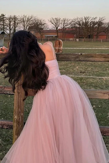 Elegant Spaghetti Strap Sweetheart Neck Open Back Tulle A Line Ball Gown Maxi Evening Dress For Formal Evening Prom Wedding Guest Bridesmaid Cocktail Party Gala