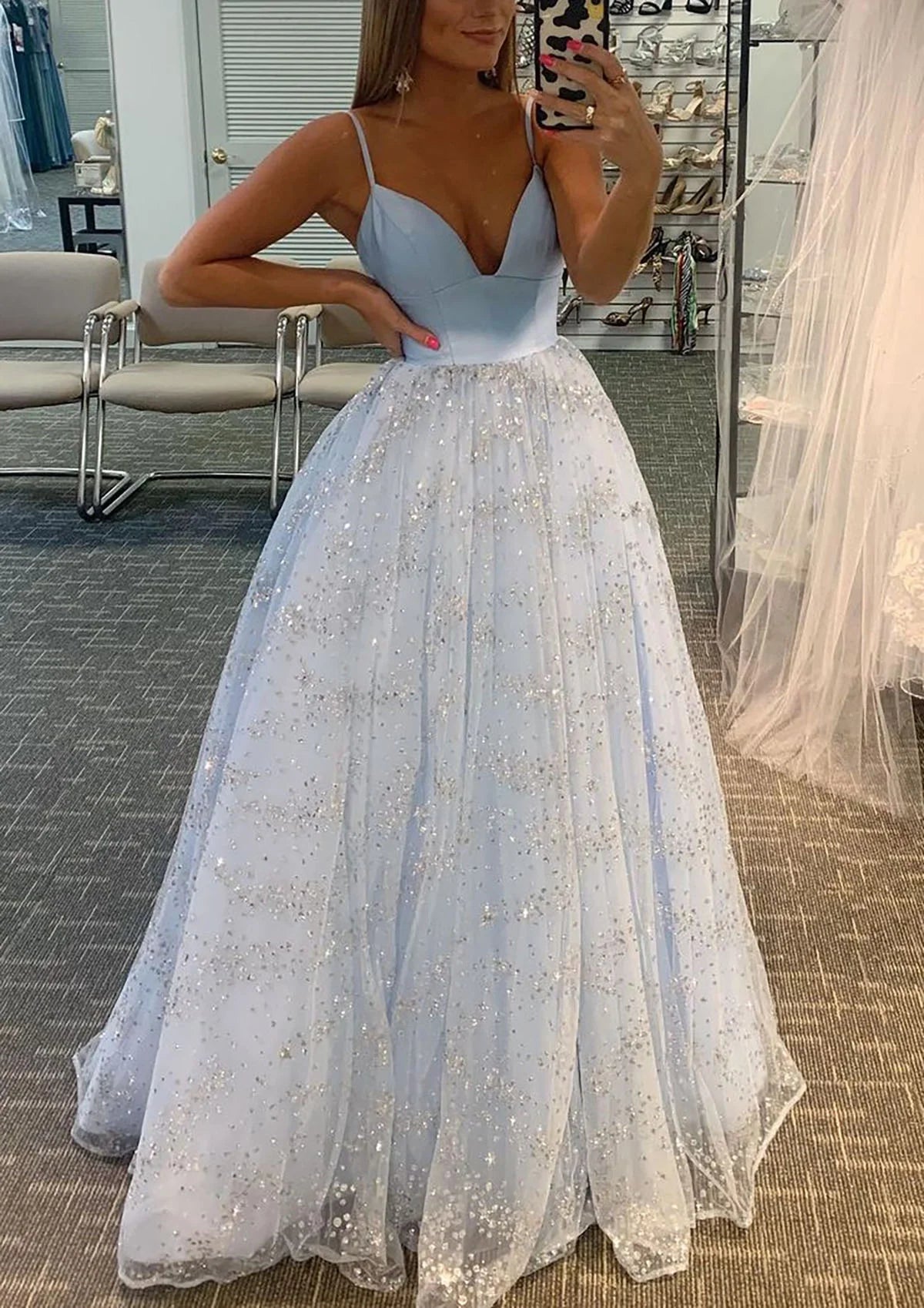 Elegant Spaghetti Strap V Neck Lace Up Back Glitter Sequin Ball Gown Prom Dress For Formal Evening Gala Wedding