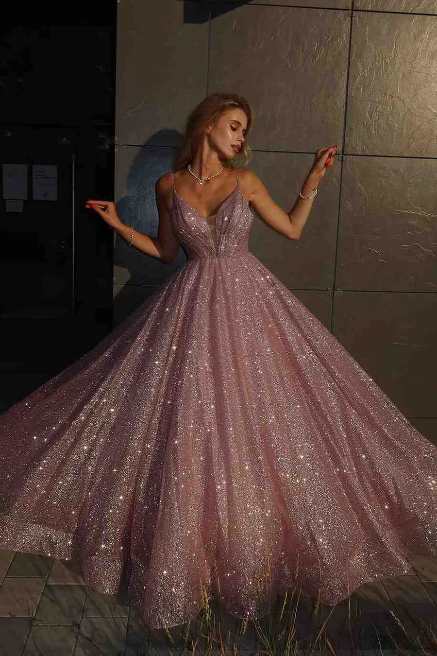 Elegant Spaghetti Strap V Neck Plunging Neck Glitter Sequin A Line Ball Gown Maxi Evening Dress For Formal Evening Prom Wedding Guest Bridesmaid Cocktail Party Gala