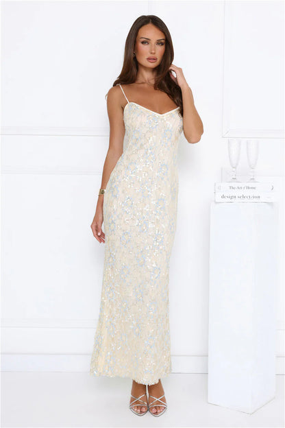 Elegant Spaghetti Strap V Neckline 3D Floral Sequin Embellished Mermaid Maxi Evening Dress For Formal Evening Prom Wedding Guest Bridesmaid Cocktail Party Gala