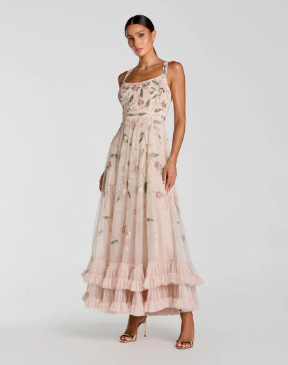 Elegant Square Neck Sleeveless Floral Embroidered Ruffle Tiered Maxi Prom Dress For Formal Evening Gala Wedding Guest Bridesmaid