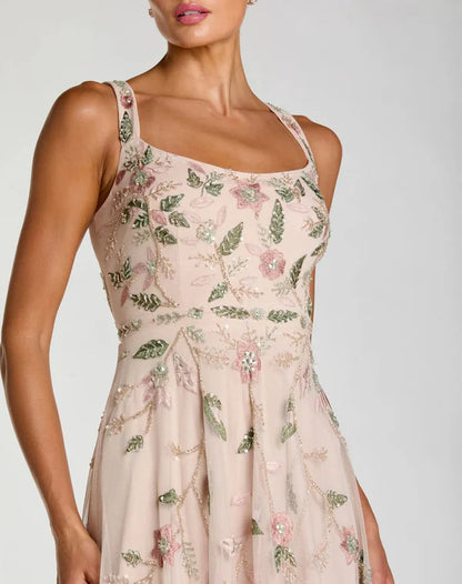 Elegant Square Neck Sleeveless Floral Embroidered Ruffle Tiered Maxi Prom Dress For Formal Evening Gala Wedding Guest Bridesmaid