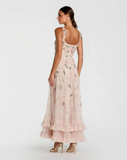 Elegant Square Neck Sleeveless Floral Embroidered Ruffle Tiered Maxi Prom Dress For Formal Evening Gala Wedding Guest Bridesmaid