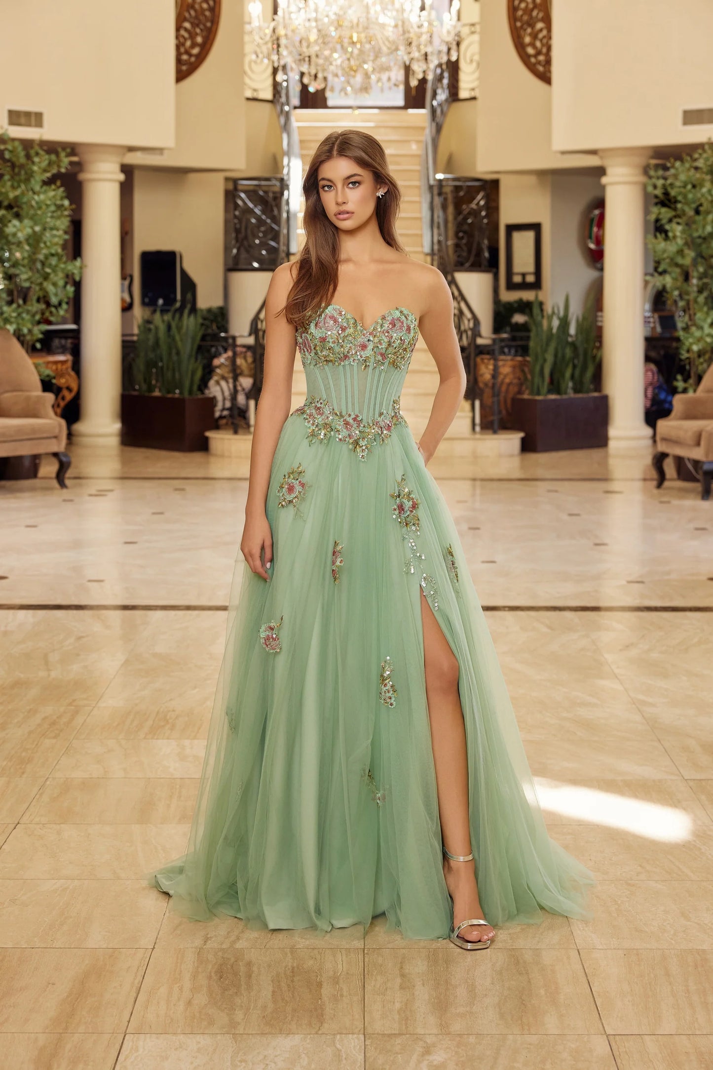 Elegant Strapless Sweetheart Neckline 3D Floral Applique Beaded Corset High Slit Tulle A Line Ball Gown Prom Dress For Formal Evening Gala Wedding Guest Bridesmaid
