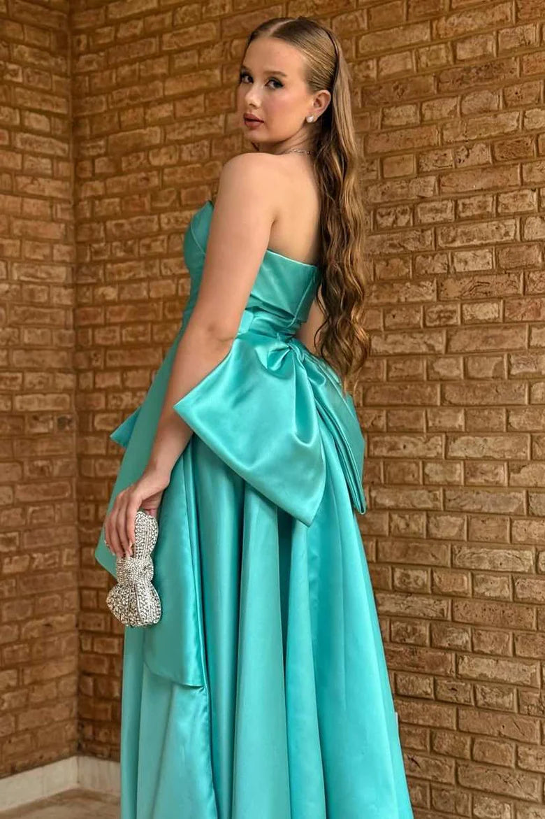 Elegant Strapless Sweetheart Neckline Oversized Bow Detail Asymmetrical Peplum Satin Maxi Evening Dress For Formal Evening Prom Wedding Guest Gala Cocktail Party
