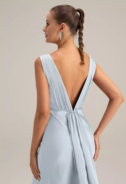 Elegant A-Line Bateau Sleeveless Backless Pleated Blue Maxi Bridesmaid Dress Women