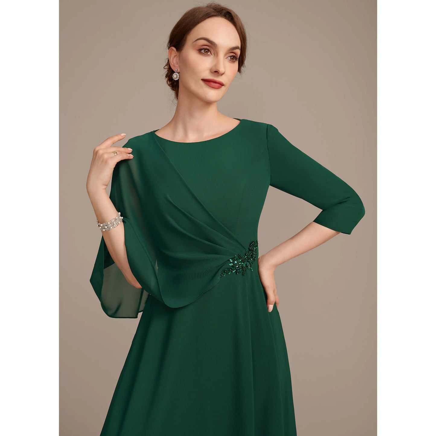 Elegant A-Line Boat Neck 3/4 Sleeve Ruched Emerald Green Floor-Length Mother of the Bride Gown