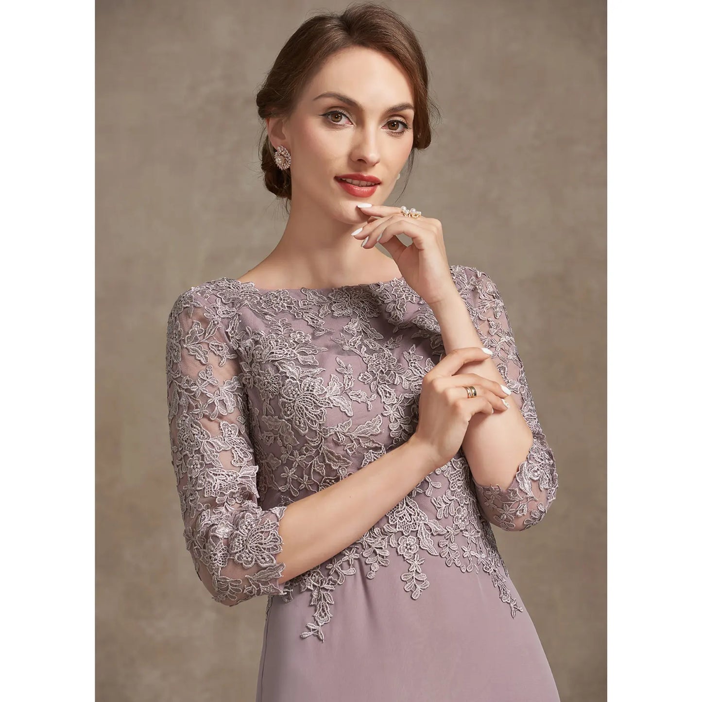 Elegant A-Line Boat Neck Lace Mauve Floor-Length Mother of the Bride Gown