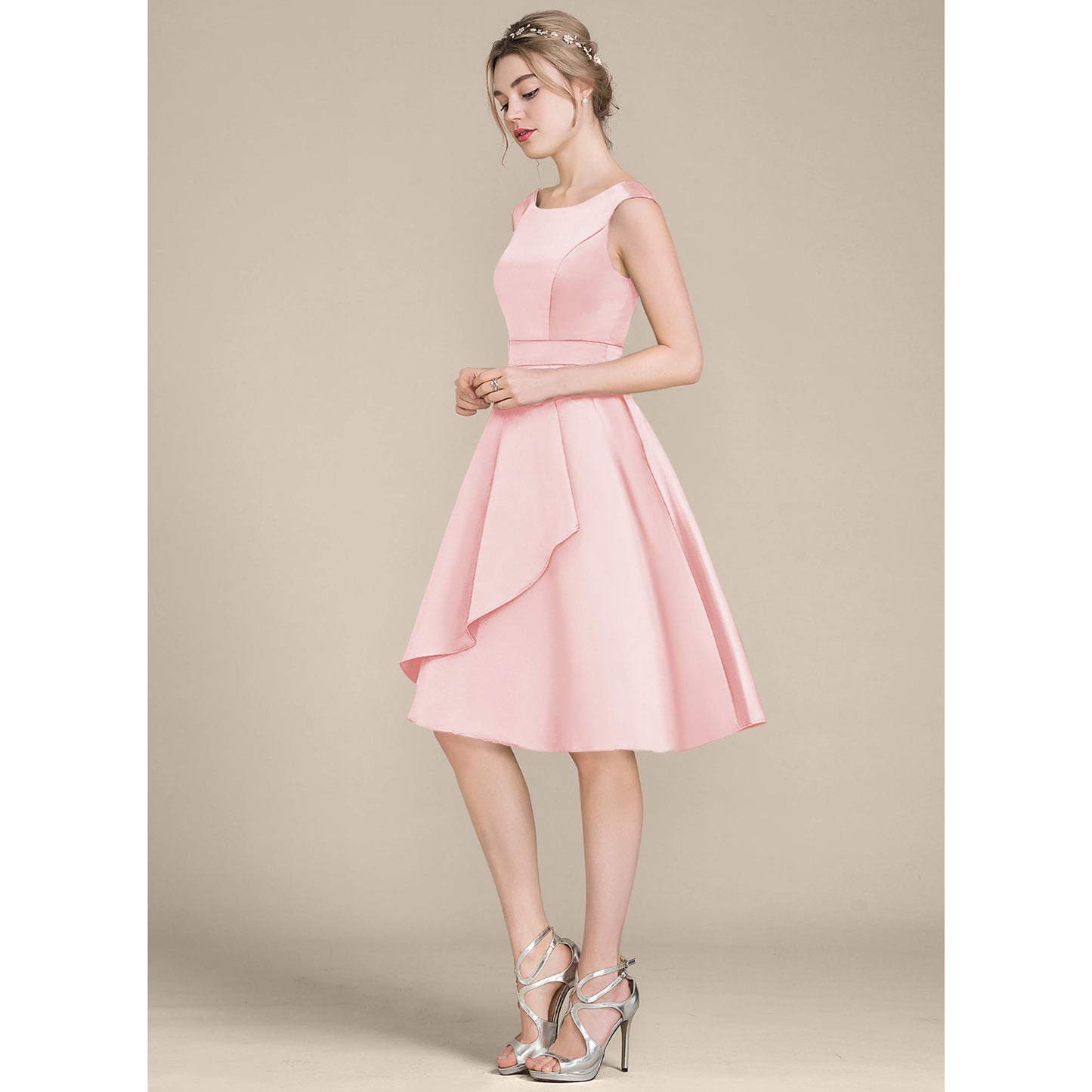 Elegant A-Line Boat Neck Sleeveless Charming Pink Knee-Length Homecoming Dress for Women