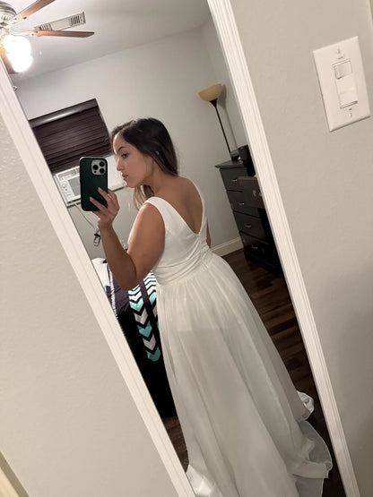 Elegant A-Line Deep V-Neck Sleeveless Slit White Floor-Length Wedding Gown