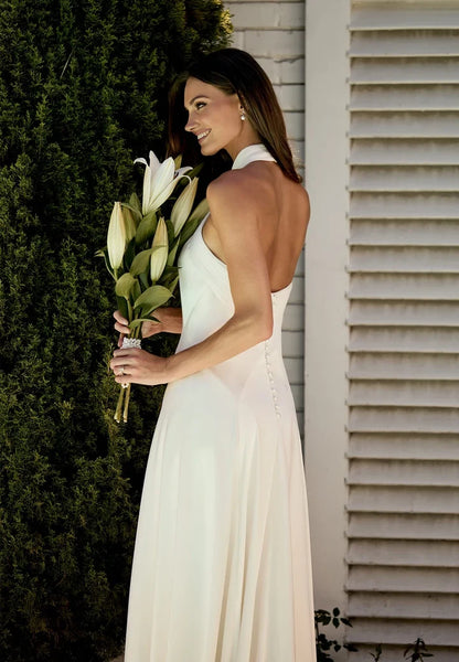 Elegant A-Line Halter Sleeveless Backless Ruched Ivory Maxi Wedding Dresses Bridal