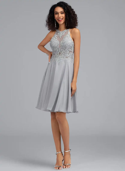 Elegant A-Line Halter Sleeveless Beaded Lace Grey Short Homecoming Dress