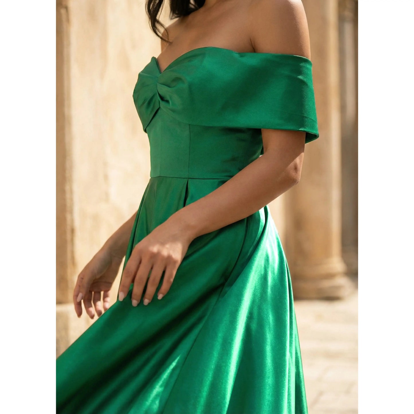 Elegant A-Line Off-Shoulder Glamorous Slit Emerald Green Floor Prom Dress