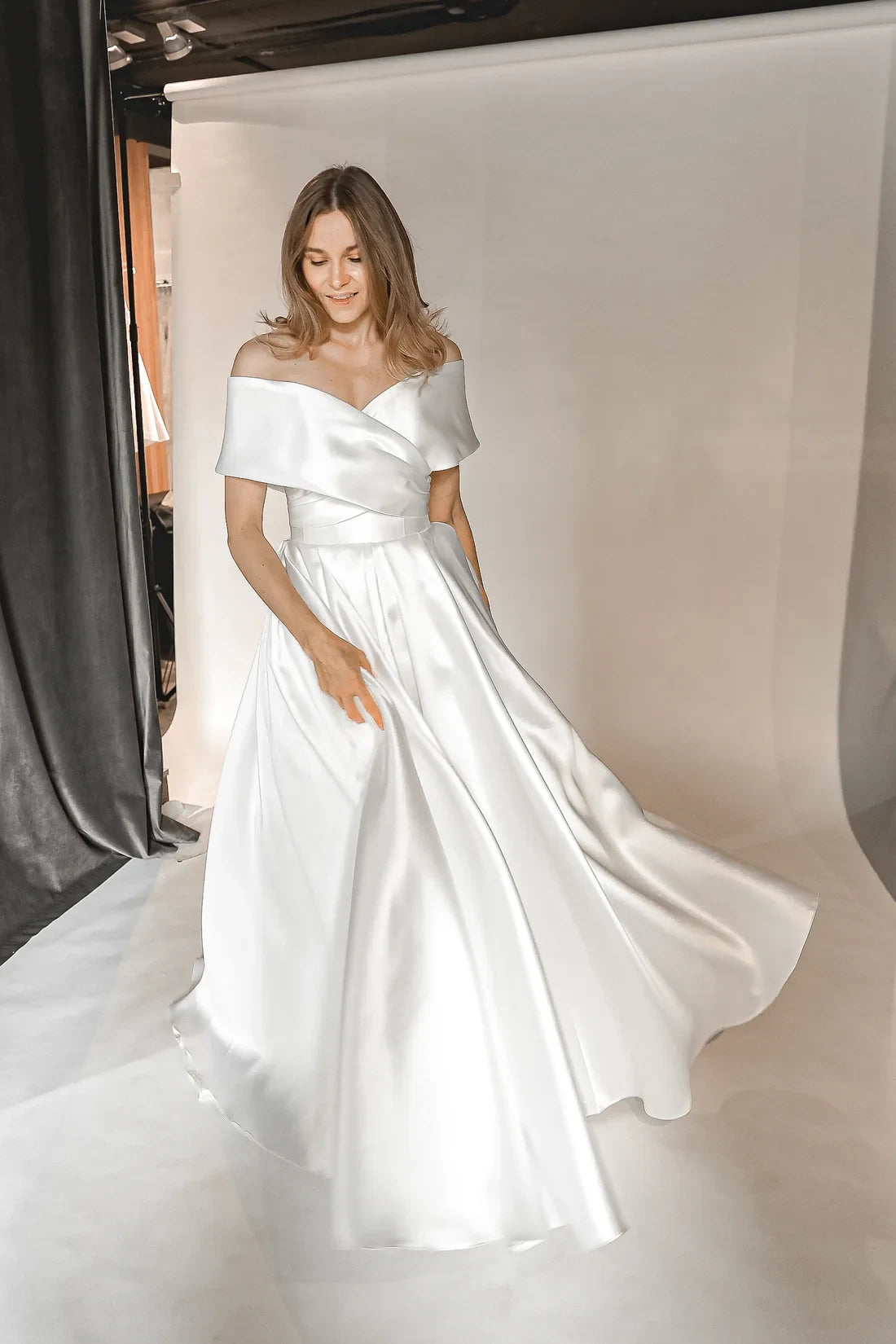 Elegant A-Line Off-Shoulder Romantic White Floor-Length Wedding Gown for Brides