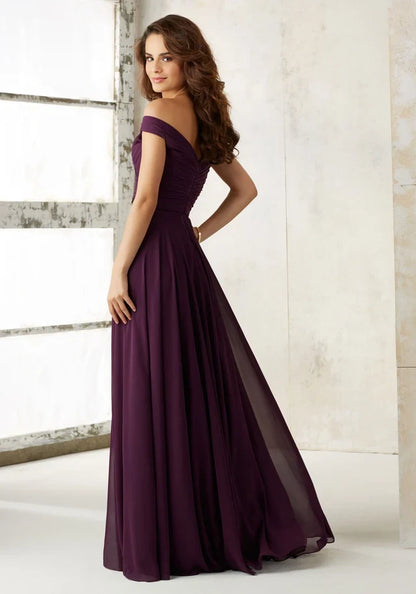Elegant A-Line Off-Shoulder Sleeveless Ruched Pleated Plum Floor-Length Bridesmaid Dress Women