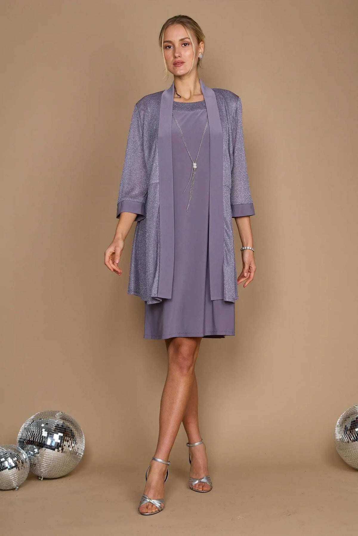 Elegant A-Line Round Neck Glittering 3/4 Sleeve Lavender Knee-Length Mother of the Bride Dress
