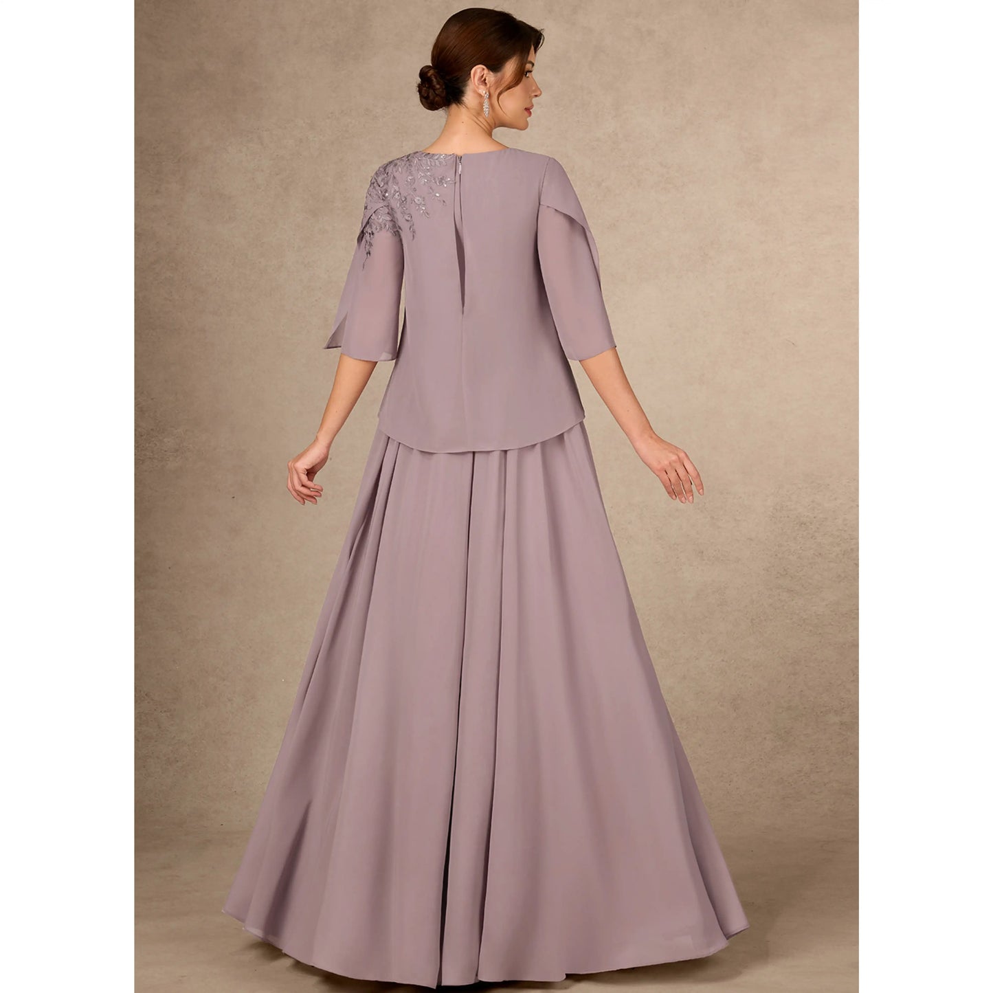 Elegant A-Line Round Neck Half Sleeve Embellished Dusty Lavender Mother of Bride Gown