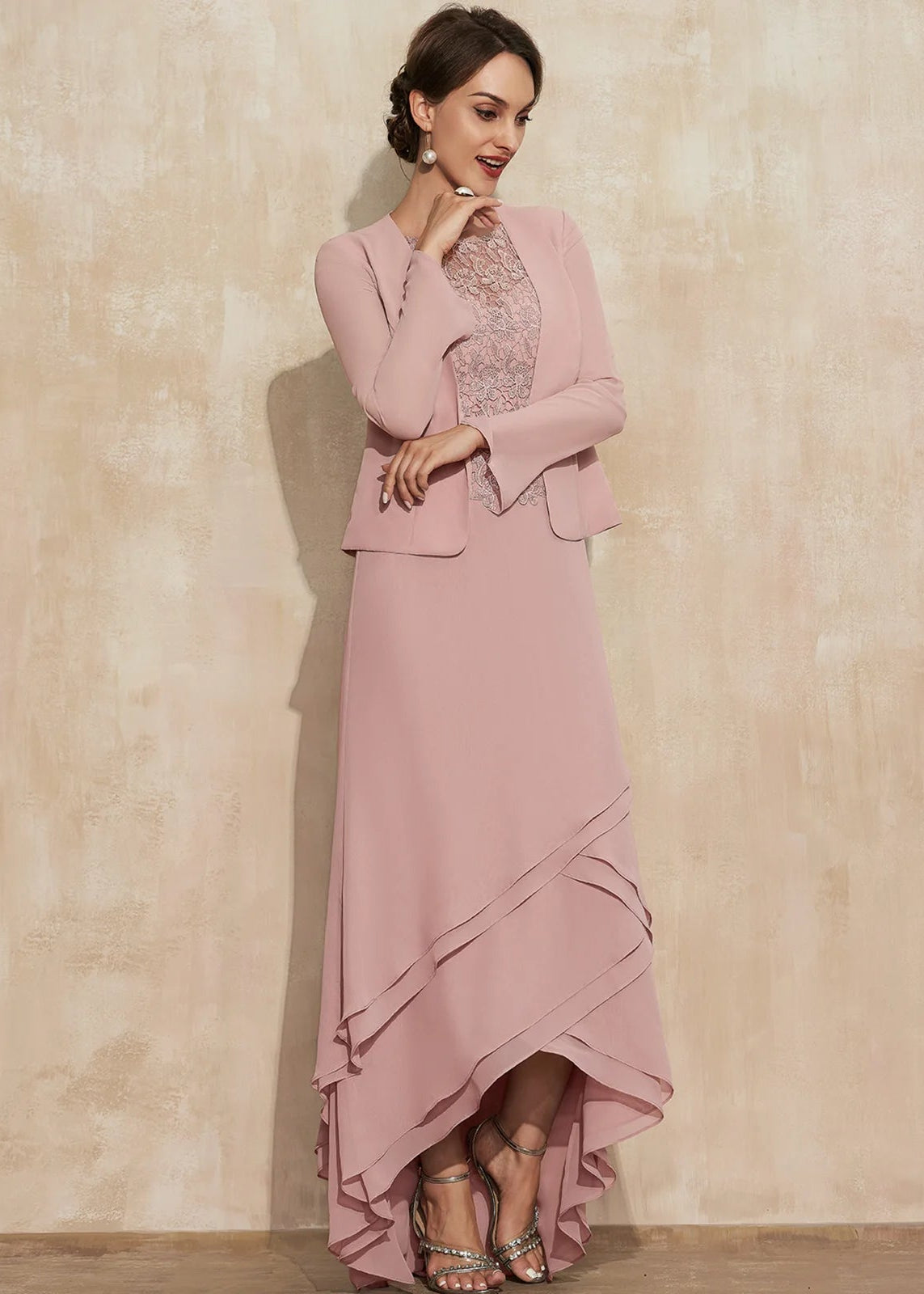 Elegant A-Line Round Neck Long Sleeve Lace Tiered Dusty Pink Mother-of-Bride Gown