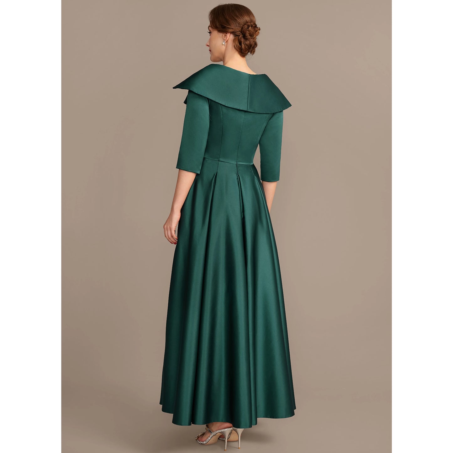 Elegant A-Line Shawl Collar Three-Quarter Sleeve Dark Green Mother Of The Bride Gown