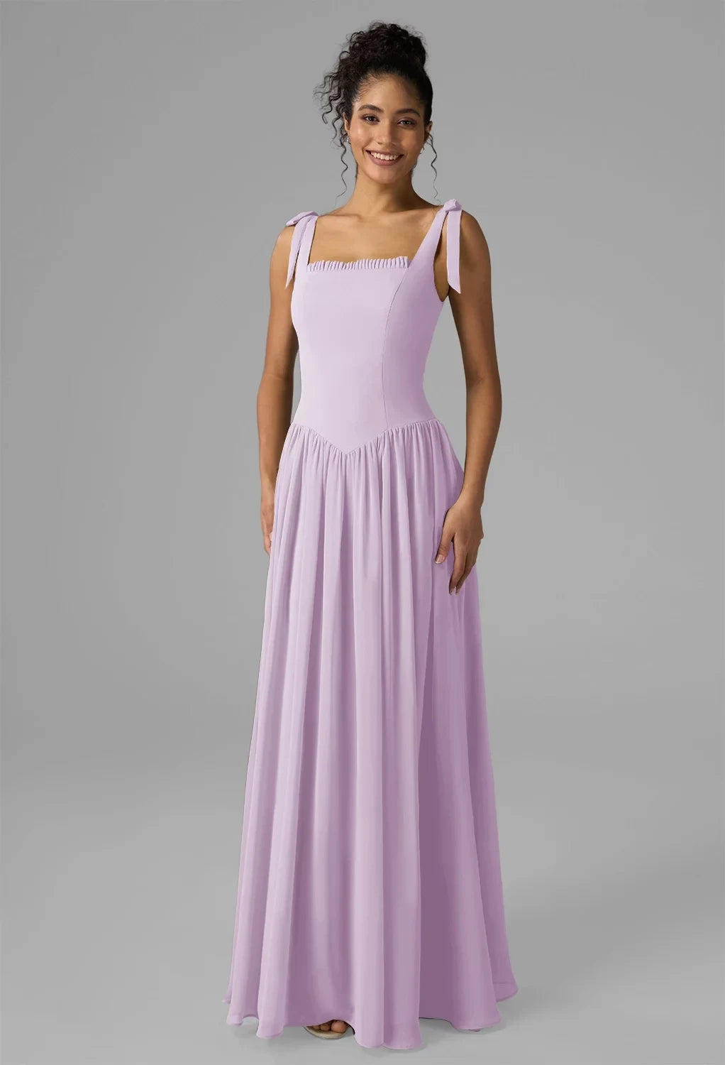 Elegant A-Line Square-Neck Sleeveless Tie-Strap Pleated Lilac Maxi Bridesmaid Dress Women