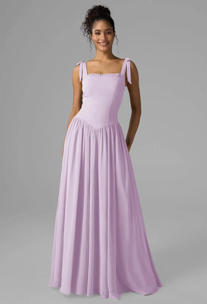 Elegant A-Line Square-Neck Sleeveless Tie-Strap Pleated Lilac Maxi Bridesmaid Dress Women