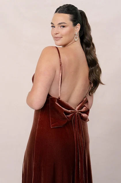 Elegant A-Line Square Neck Sleeveless Backless Bow Terracotta Floor Bridesmaid Gown