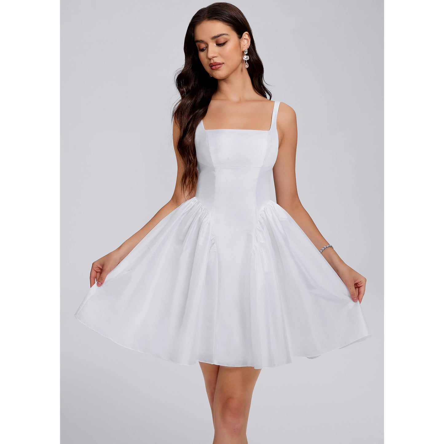 Elegant A-Line Square Neck Sleeveless Bow-Back White Short Homecoming Dress