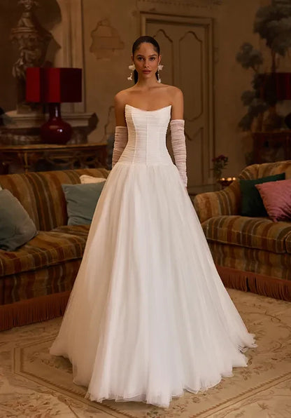 Elegant A-Line Strapless Flowy White Floor-Length Wedding Dresses Bride Gown
