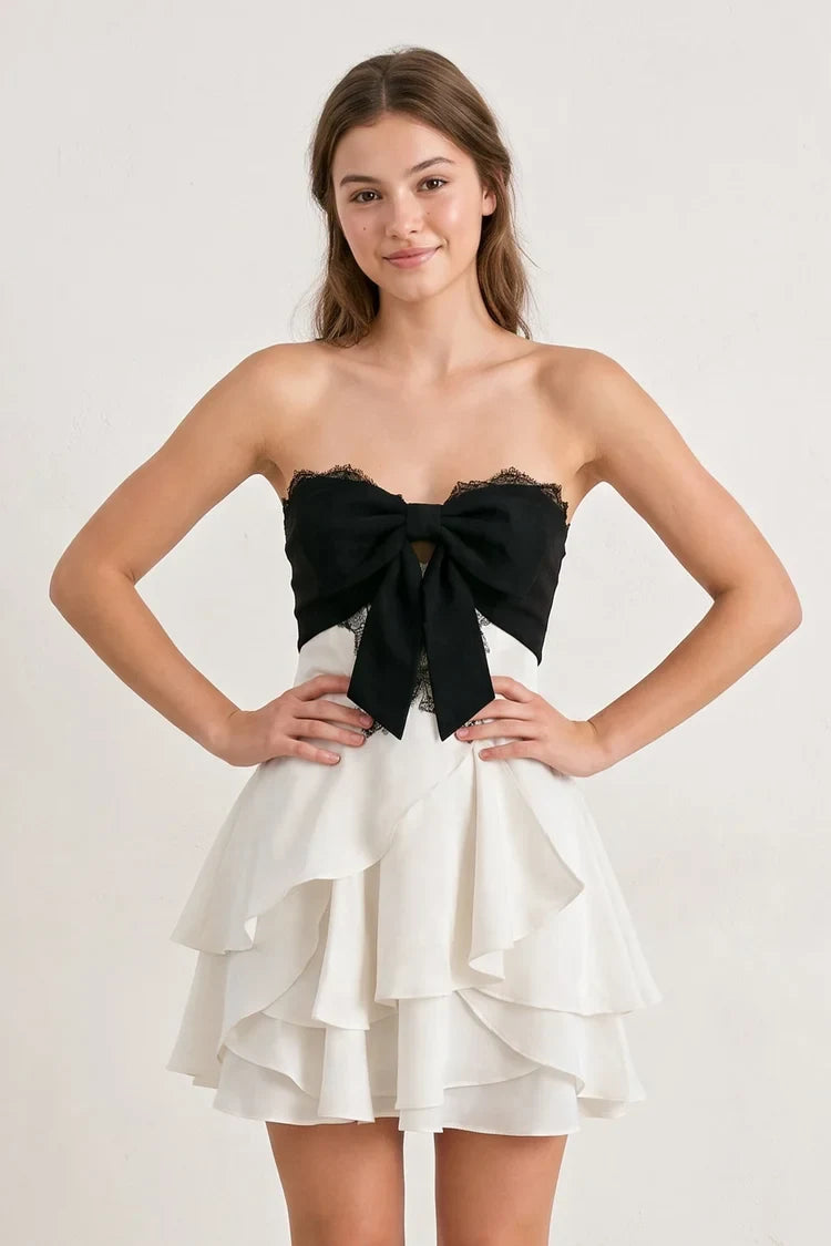 Elegant A-Line Strapless Ruffled Bow Black White Short Homecoming Dress