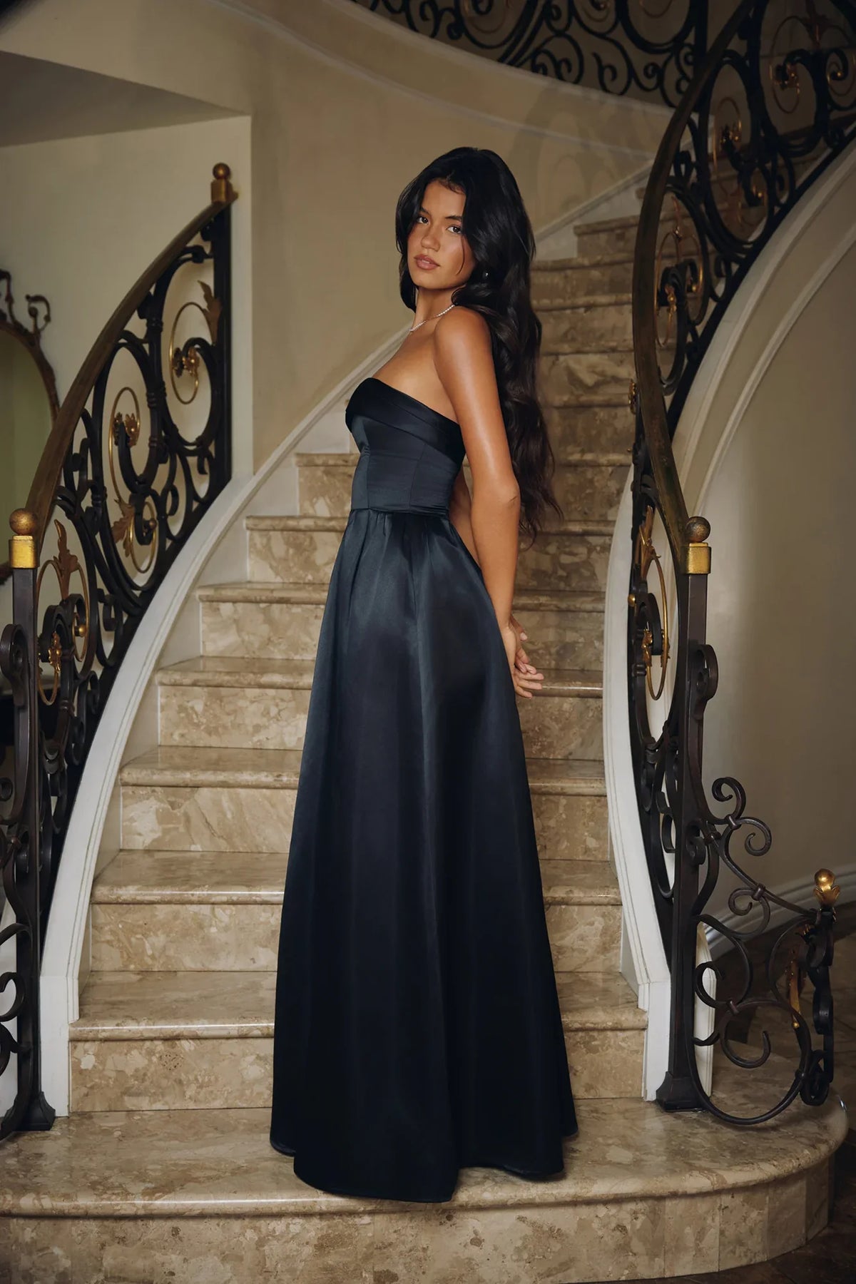Elegant A-Line Strapless Sleeveless Classic Pockets Black Floor-Length Prom Dresses Women's Gown