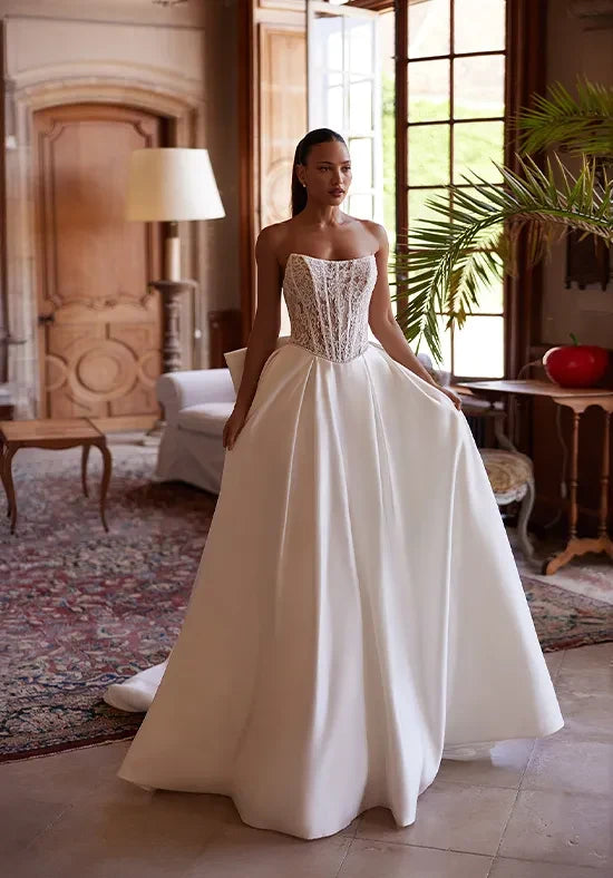 Elegant A-Line Strapless Sleeveless Corset Bow Ivory Maxi Wedding Dresses Bridal Gown