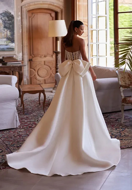 Elegant A-Line Strapless Sleeveless Corset Bow Ivory Maxi Wedding Dresses Bridal Gown