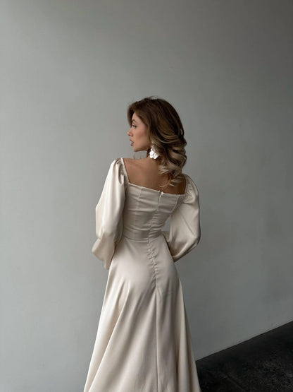 Elegant A-Line Sweetheart Long Sleeve Cream Floor-Length Prom Gown