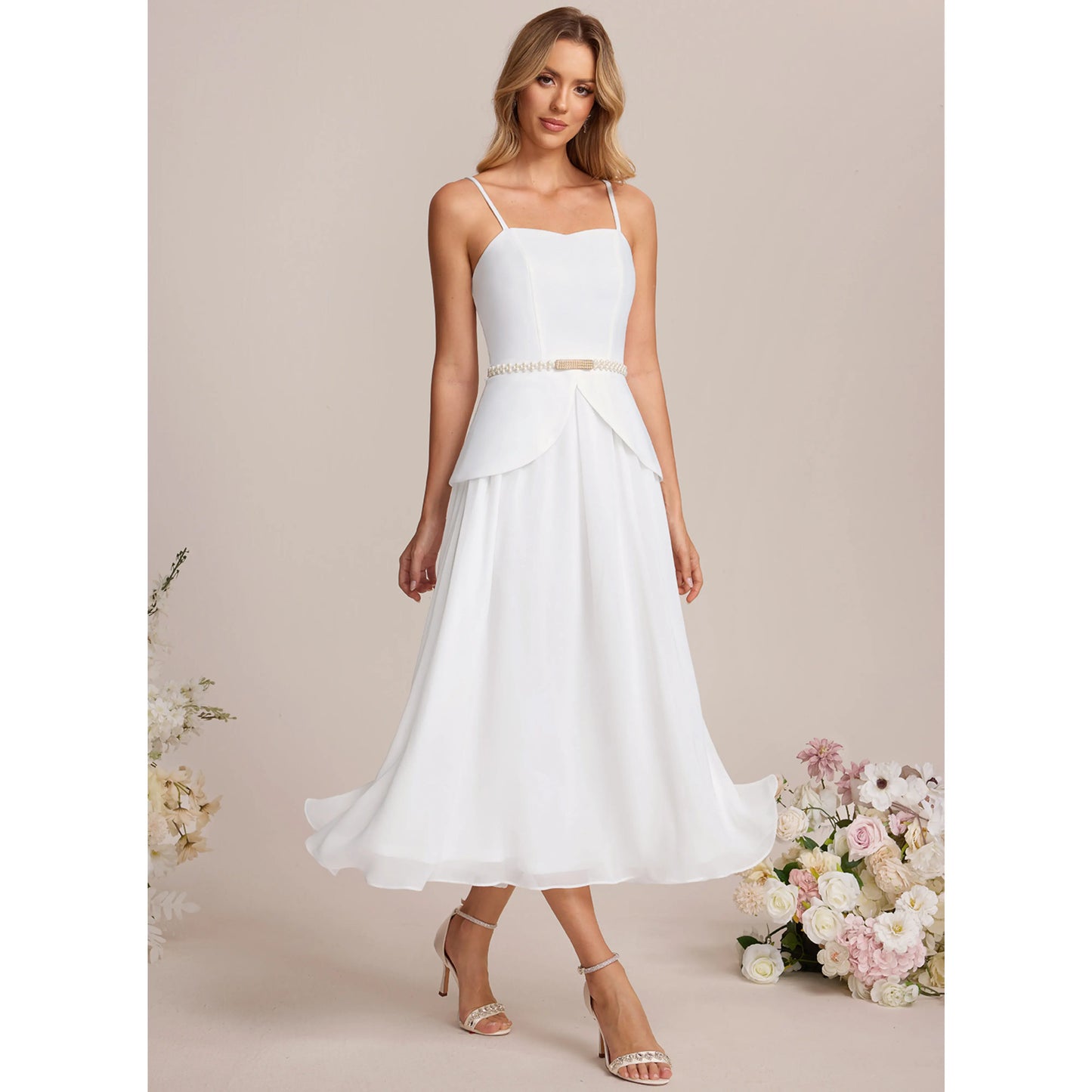 Elegant A-Line Sweetheart Sleeveless Chic Beaded White Midi Wedding Dresses Women's Gown