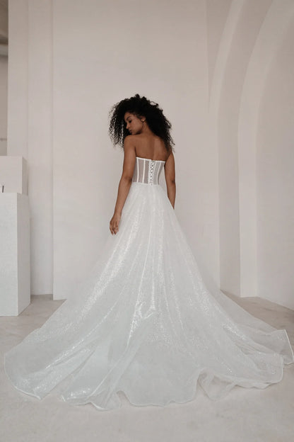 Elegant A-Line Sweetheart Sleeveless Corset Glitter Ivory Floor-Length Wedding Dresses Bridal Gown