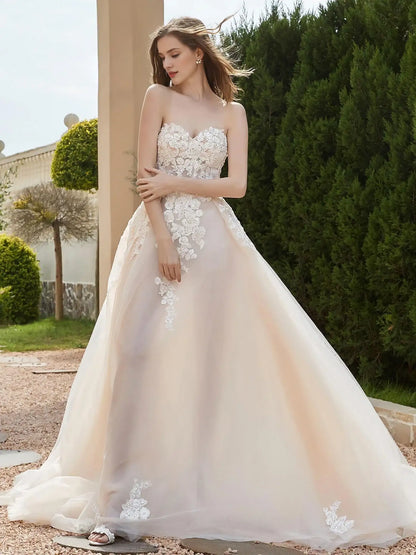 Elegant A-Line Sweetheart Sleeveless Floral Lace Light Nude Long Wedding Dress Bridal Gown