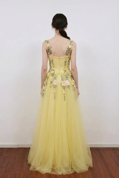 Elegant A-Line Sweetheart Sleeveless Floral Light Yellow Floor-Length Prom Dress