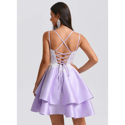 Elegant A-Line Sweetheart Sleeveless Lace Tiered Lavender Short Homecoming Dresses