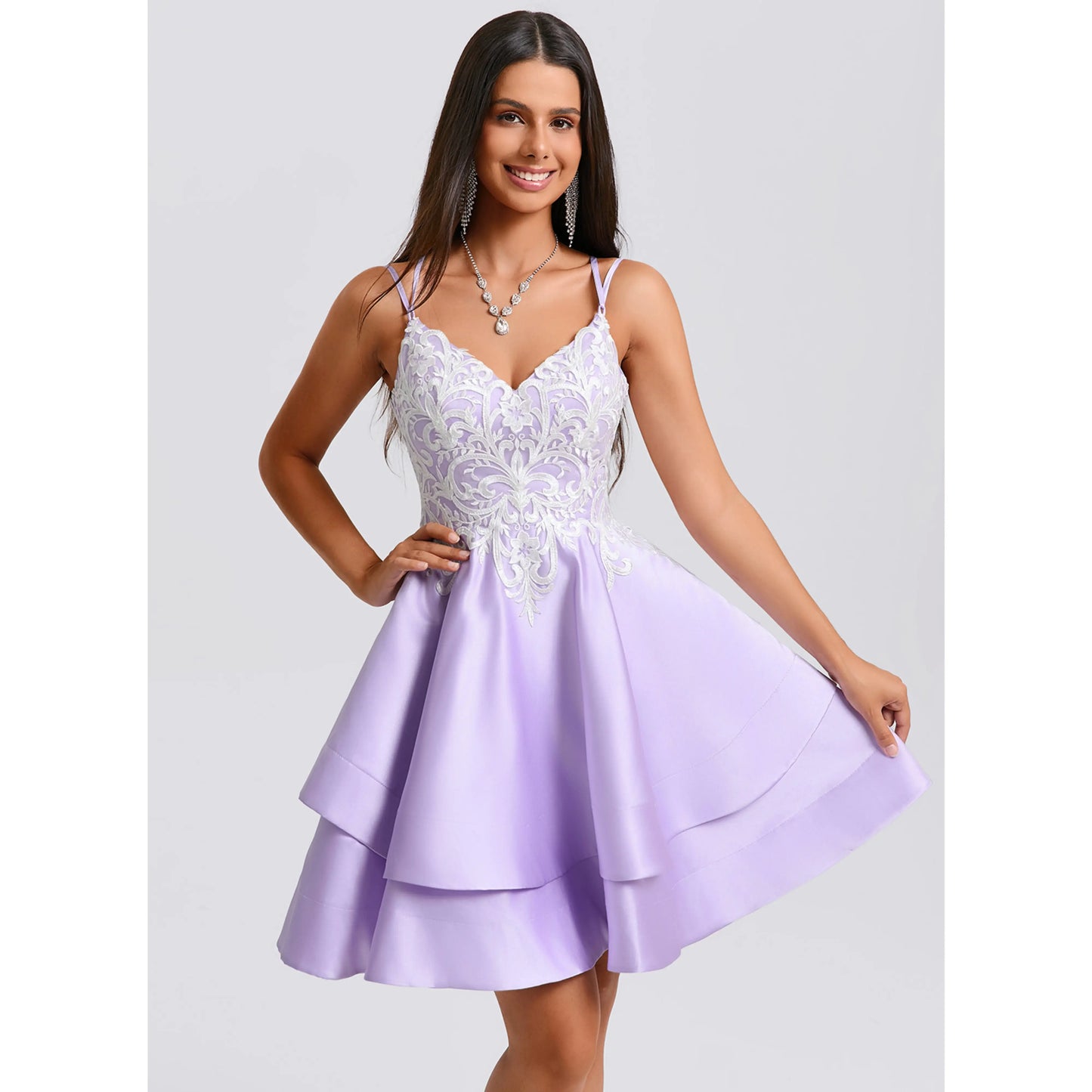 Elegant A-Line Sweetheart Sleeveless Lace Tiered Lavender Short Homecoming Dresses